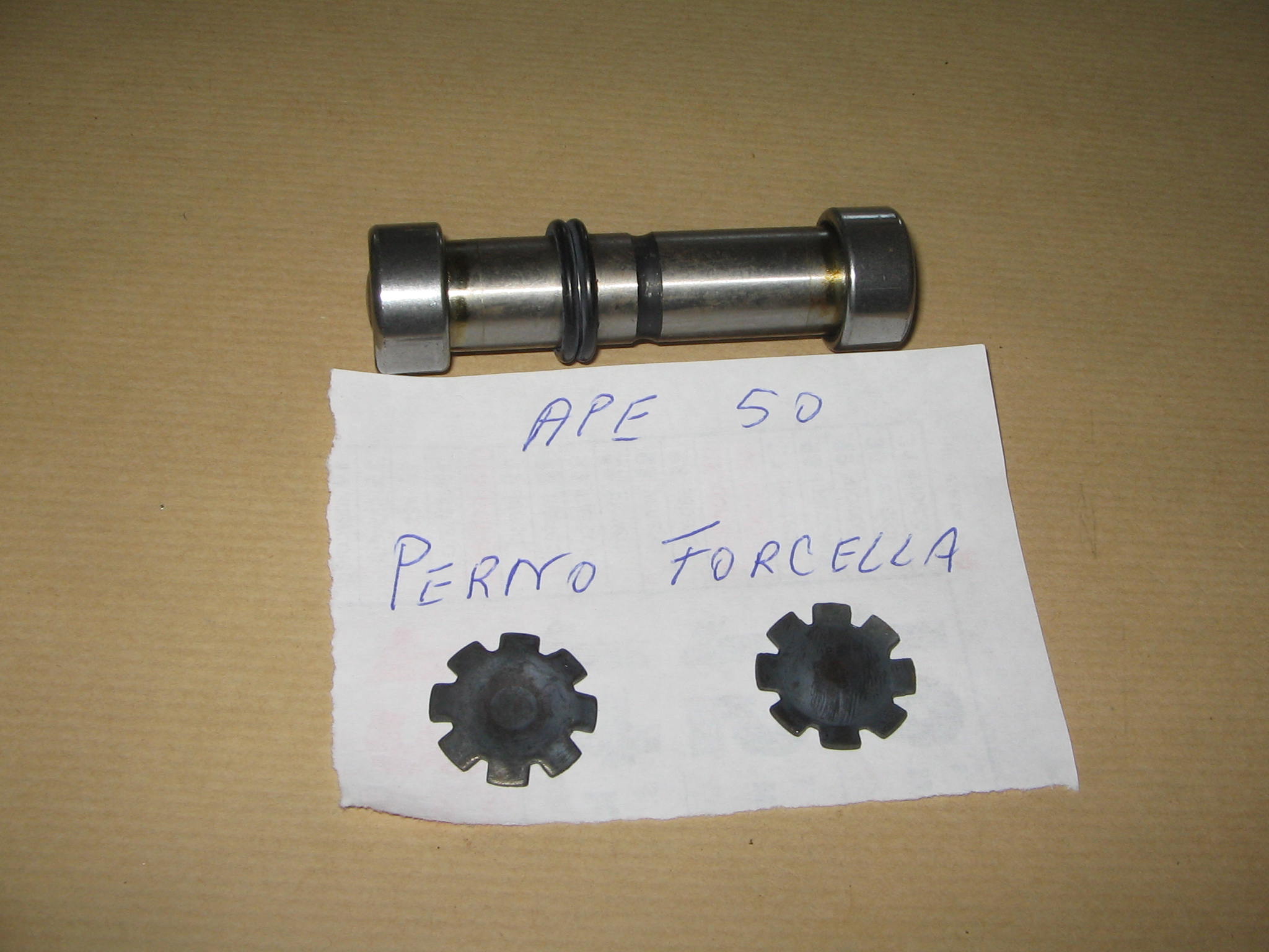 PIAGGIO APE PERNO FORCELLA N.741